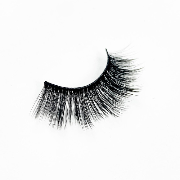 Sophia 5D Glamour Volume False Eyelashes - Picture 4 of 16